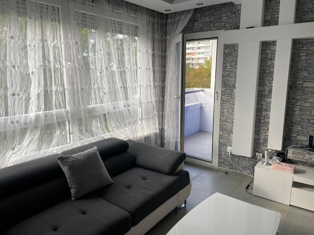 Ismail 2 Zi. Kranichstein Bed & Breakfast *